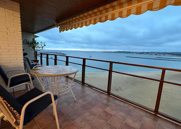 Vistas Increibles, En La Playa De