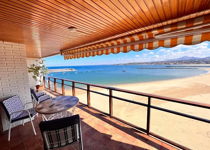 Vistas Increibles, En La Playa De