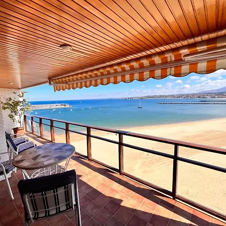 Vistas Increibles, En La Playa De